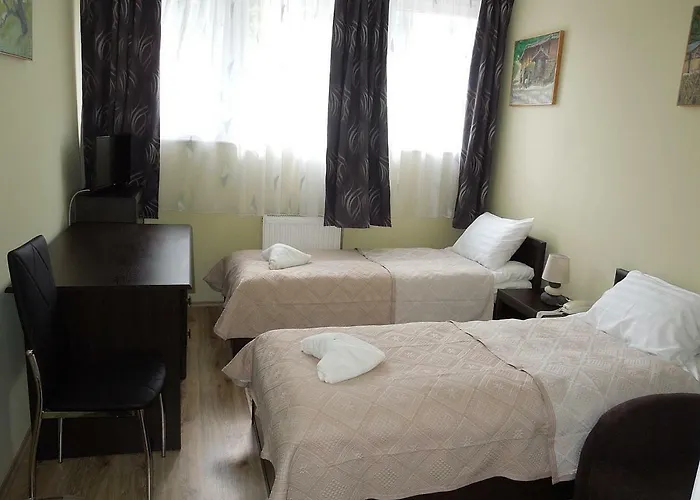 Szlovak Panzio בית הארחה 3*